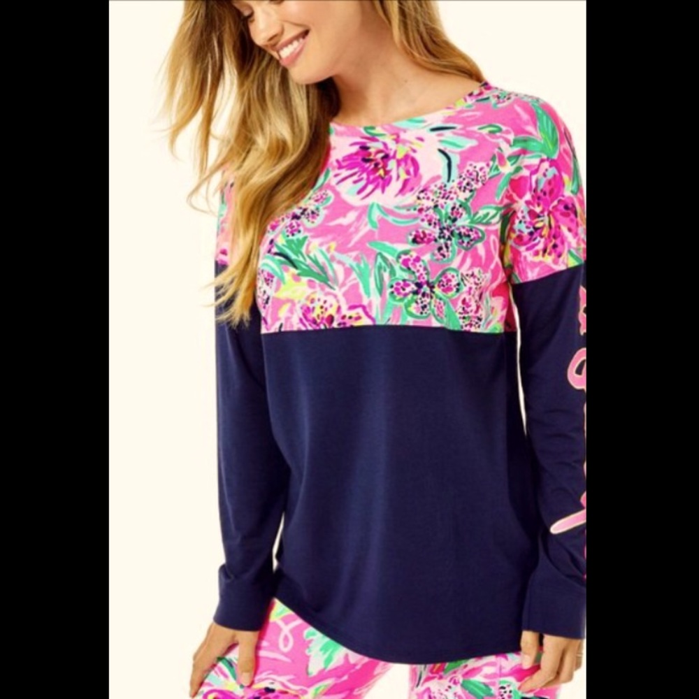 NWT Lilly Pulitzer Finn Top Paws for a Cause small